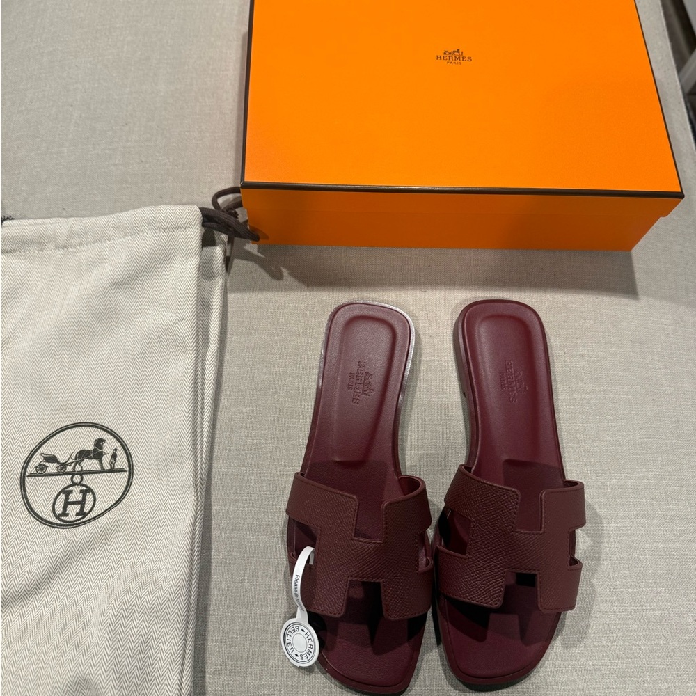 Never worn Oran Sandals, rouge h size 7 / 37 - Picture 3 of 5